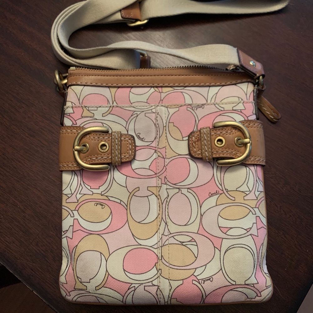 Coach Crossbody Bag - Picture 1 of 6